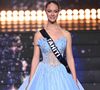 "Je suis un peu triste de ne pas avoir pu tous les serrer dans mes bras", a-t-elle ajouté.

Election de Miss France 2026 sur TF1. © David Niviere/SIPA via Bestimage