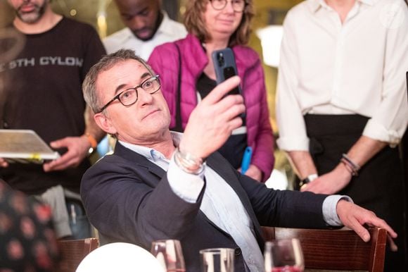 Exclusif - Christophe Dechavanne - Sketch L'addition - Backstage de l'enregistrement de l'émission "I love you coiffure" de M.Robin. Le 13 janvier 2020 © Cyril Moreau / Bestimage