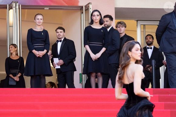 Lors du Festival de Cannes, ils se sont montrés très proches lors d’une soirée privée

Antoine Dupont et sa compagne Iris Mittenaere - Antoine Dupont et sa compagne Iris Mittenaere se retrouvent sur les marches  du film « Dossier 137 » lors du 78ème Festival International du Film de Cannes le 15 mai 2025. © Jacovides / Moreau / Bestimage