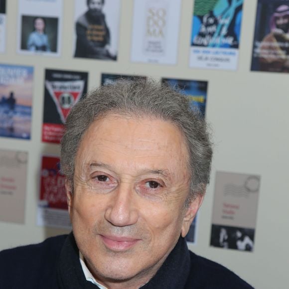 Michel Drucker - Salon du Livre 2019 à la Porte de Versailles à Paris  du 15 au 18 mars 2019.
© Jean-Claude Woestelandt / Bestimage