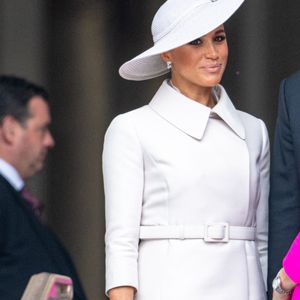 Meghan Markle, duchesse de Sussex - Les membres de la famille royale et les invités lors de la messe célébrée à la cathédrale Saint-Paul de Londres, dans le cadre du jubilé de platine (70 ans de règne) de la reine Elisabeth II d’Angleterre. Londres, le 3 juin 2022. Backgrid USA / Bestimage