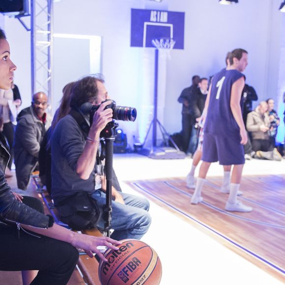 Exclusif - Shy'm, directrice artistique de sa nouvelle marque createur "AS I AM", lors des backstages de sa collection printemps/ete 2014 a la galerie Nikki Diana Marquardt a Paris, le 4 decembre 2013.