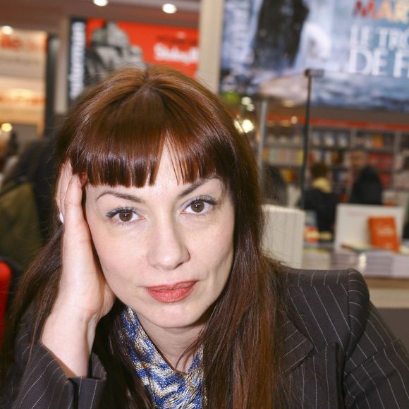 Agnes Michaux  - 33eme edition du Salon du Livre de la porte de Versailles a Paris le 24 mars 2013.