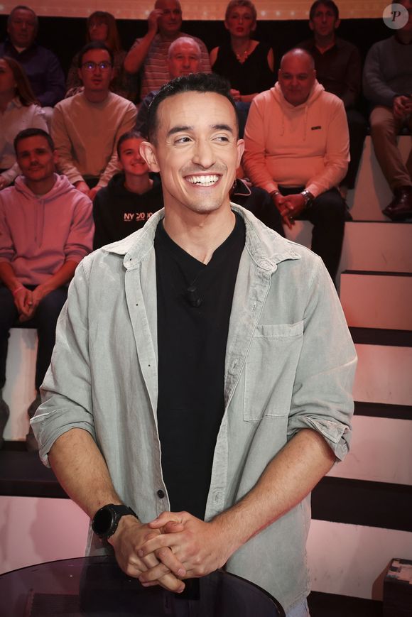 Tibo InShape, lors de l'émission Tout Beau Tout N9uf (TBT9) présenté par C.Hanouna et diffusé en direct sur W9 le 24 octobre 2025.

© Jack Tribeca / Bestimage