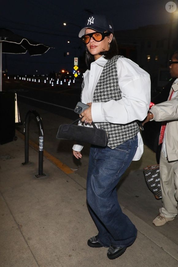 Rihanna à Santa Monica.

Photo : Backgrid USA / Bestimage



Pictured: Rihanna, A$AP Rocky