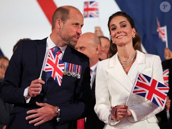 Et le couple royal semble avoir passé une très agréable soirée !

Le prince William, prince de Galles, et Catherine (Kate) Middleton, princesse de Galles au concert pour 80e anniversaire du VE Day au Horse Guards Parade à Londres le jeudi 8 mai 2025.

Photo : Chris Jackson/WPA-Pool/Bestimage