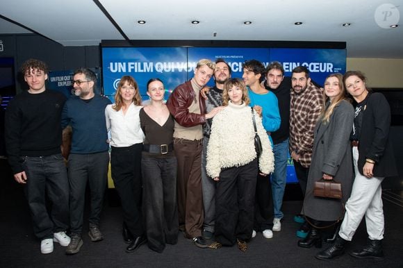 Il explique avoir arrêté l’alcool après des crises d’épilepsie inquiétantes. 

Hadrien Heaulme, Mathieu Demy, Florence Janas, Amaury Foucher, Antoine Chevrollier, Leonie Dahan-Lamort, Sayyid El Alami, Damien Bonnard, Artus, Laetitia Clement et Crystal Shepherd-Cross à l'avant-première de La Pampa au cinéma UGC Cine Cite Les Halles à Paris, France, le 23 janvier 2025. Photo par Aurore Marechal/ABACAPRESS.COM