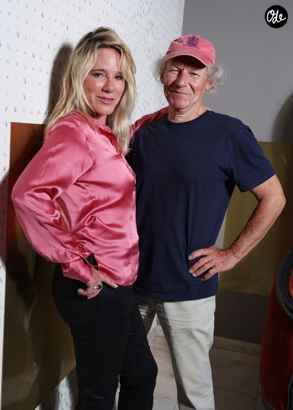 Exclusif - Geraldine Danon et Philippe Poupon lors d'une séance photo au Festival du Cinéma Francais et de la gastronomie d'Aix-Les-Bains, France, le 6 juin 2025. © Denis Guignebourg/Bestimage