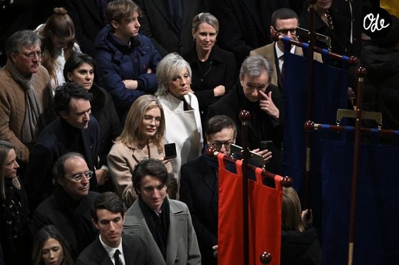 Delphine Arnault, Xavier Niel, Antoine Arnault, Helene Arnault, Bernard Arnault, Alexandre Arnault et Jean Arnault during official reopening ceremony of Notre-Dame Cathedral in Paris, France on December 7, 2024, after more than five-years of reconstruction work following the April 2019 fire. © Eliot Blondet/Pool/Bestimage