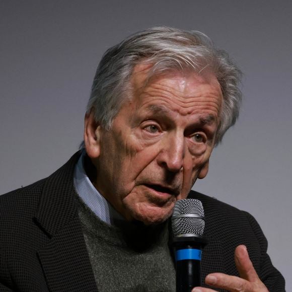 Mais aussi au cinéaste franco-grec Costa-Gavras. L'événement présidé par Catherine Deneuve cette année s'annonce tout bonnement grandiose !

Costa Gavras, realisateur apres la projection de son film Le Dernier Souffle lors de la 37eme edition du Festival Premiers Plans à Angers le 19 janviers 2025. © Laetitia Notarianni / Bestimage