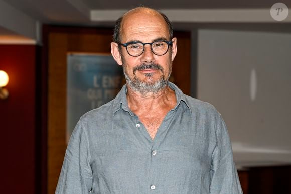 Bernard Campan assiste à la première de "L'enfant qui mesurait le monde" le 26 juin 2024 à Paris, France. Photo par Victor Joly/ABACAPRESS.COM