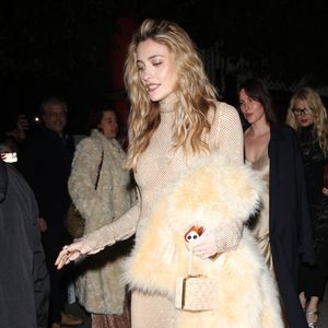 Los Angeles, CA - Paris Jackson fait tourner les têtes dans une superbe robe longue lors de la soirée Amazon MGM Studios x Vanity Fair, qui s'est tenue au Bar Marmont à Los Angeles.