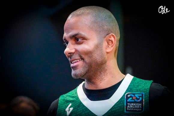 Tony Parker avant le match Lyon-Villeurbanne vs Zalgiris Kaunas, Turkish Airlines Euroleague à l’Astroballe de Villeurbanne, le 27 mars 2025. © Sandrine Thesillat / PsNewz / Bestimage