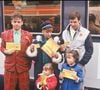 Malgré ce combat, l'ancien membre du Club Dorothée refuse de se laisser définir par ce diagnostic. 

Archives : Patrick Simpson-Jones et Dorothée avec des enfants sur le quai d'une gare 1997 AGENCE / BESTIMAGE