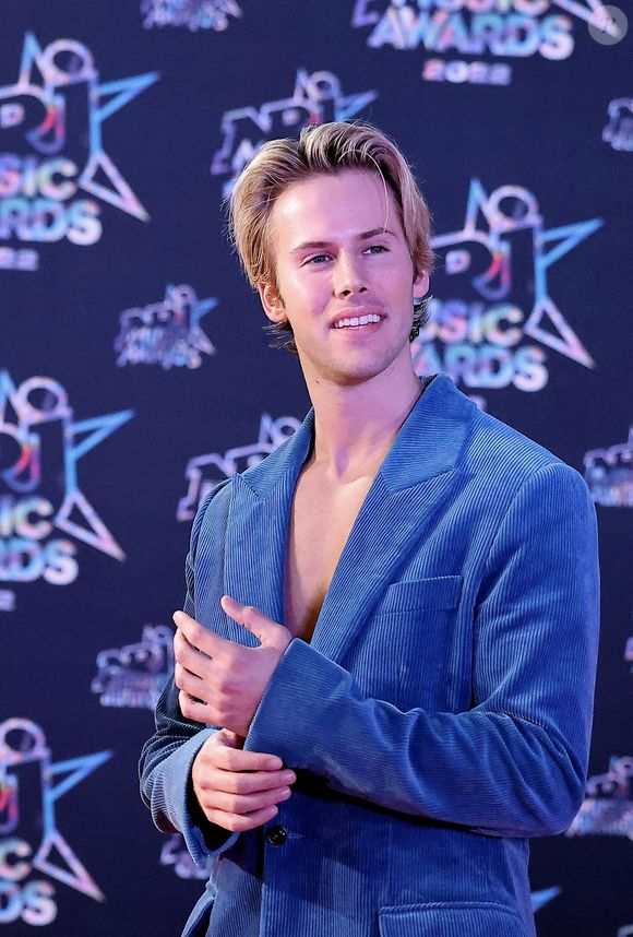 Dorian Lauduique (Ofenbach) au photocall de la 24ème édition des "NRJ Music Awards (NMA)" au Palais des Festivals à Cannes le 18 novembre 2022.

© Dominique Jacovides / Bestimage