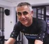 Laurent Jalabert a quitté le cyclisme professionnel depuis plus de vingt ans, mais continue de pédaler et de multiplier les activités autour de sa passion.

Laurent Jalabert lors de la soirée Kinomap, une application interactive d'entraînement au cyclisme en salle, à Paris. © Michael Baucher / Panoramic / Bestimage