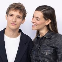 Charlotte Cardin et Aliocha Schneider en vacances : ils pratiquent une activité commune à des milliers de Français
