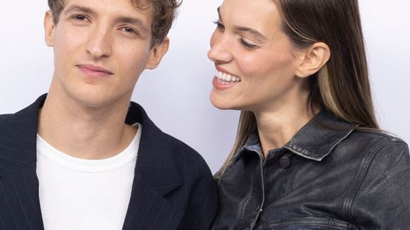 Charlotte Cardin et Aliocha Schneider en vacances : ils pratiquent une activité commune à des milliers de Français