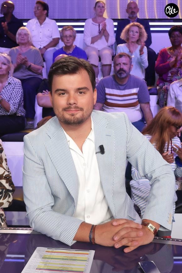 Gauthier Le Bret, sur le plateau de l’enregistrement de l’émission "Face à Hanouna" présentée parC.Hanouna et diffusée sur C8 le 08 septembre 2024, à Paris, France, le 05 septembre 2024. © Jack Tribeca / Bestimage