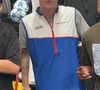 L’ex-défenseur français portait alors une tenue de vendeur chez Intersport, ce qui n’a pas manqué d’étonner plus d’un internaute.

Jérémy Mathieu, vendeur à Intersport © X