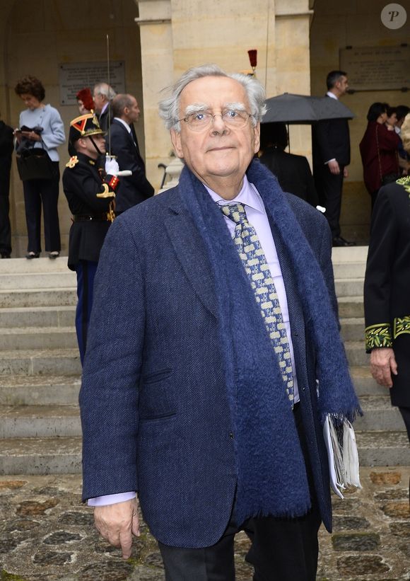 Bernard Pivot - Le journaliste écrivain Marc Lambron entre à l'Académie Française à Paris le 14 avril 2016. © Coadic Guirec/Bestimage