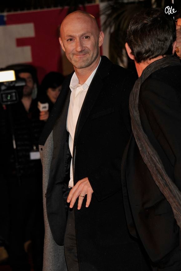 Artisan de la victoire des Bleus lors de la Coupe du monde 1998, l'ancien international s'apprête donc à ouvrir un nouveau chapitre de sa vie. 

Fabien Barthez lors des NRJ Music Awards au Palais des Festivals à Cannes, le 28 janvier 2012. 

AGENCE / BESTIMAGE