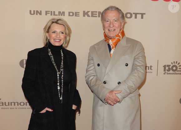 La compagne de William Leymergie se retrouve dans la même agence que de nombreuses influenceuses.

Sophie Davant et son compagnon William Leymergie - Avant-première du film "Ma Mère, Dieu et Sylvie Vartan" au cinéma Pathé Palace à Paris le 17 mars 2025. © Coadic Guirec/Bestimage