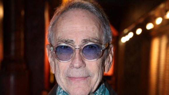 Alain Chamfort : Ce geste fort qu'il a fait pour assurer l'héritage de ses 5 enfants après sa "mise au placard"