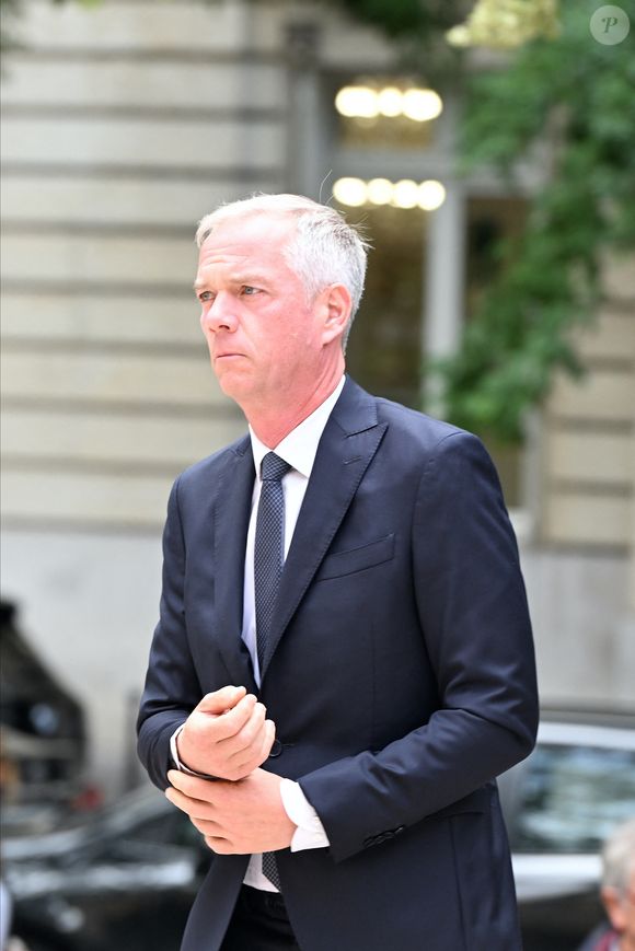 Julien Arnaud - Arrivées aux obsèques de Nonce Paolini en l'église Saint-Honoré-d'Eylau, 66 bis, avenue Raymond-Poincaré à Paris, France, le 23 juillet 2024. Agence / Bestimage