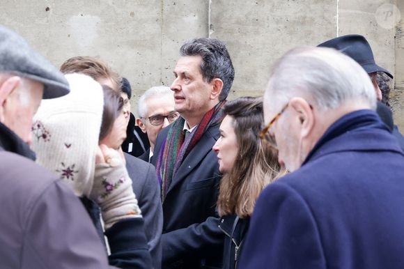 Enfants et petits enfants aux obsèques de Marie-Josèphe Balladur, la femme d'E.Balladur, en l'église Notre Dame de l'Annonciation à Paris, France, le 7 janvier 2026. © Jack Tribeca/Bestimage