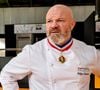 Philippe Etchebest est connu pour son tempérament volcanique à la télévision se montre habituellement très serein dans ses propres établissements.

Exclusif - Philippe Etchebest préside le salon français de la restauration "Expotel" à Bordeaux. Il dirige aussi la journée des chefs et sa composition regroupant plusieurs Etoiles sur l'évènement. © Patrick Bernard/ Bestimage