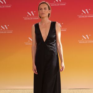 Ana Girardot au Théâtre de la Gare du Midi lors de la Cérémonie d'ouverture du Festival international du film de Biarritz - Nouvelles Vagues 2026, le 23 juin 2026. © Jean-Marc Lhomer / Bestimage