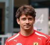 Loin de la pression des circuits, Charles Leclerc cultive une passion artistique insoupçonnée. 

Le pilote monégasque de F1 Charles Leclerc a annoncé mercredi avoir été reconduit pour plusieurs années dans son écurie de "rêve" Ferrari -