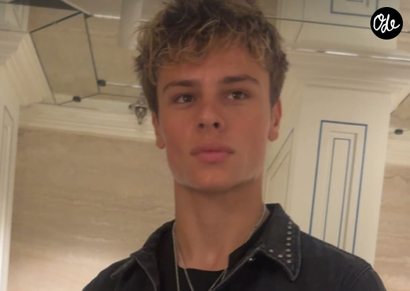 Capture Instagram Cameron Smet.