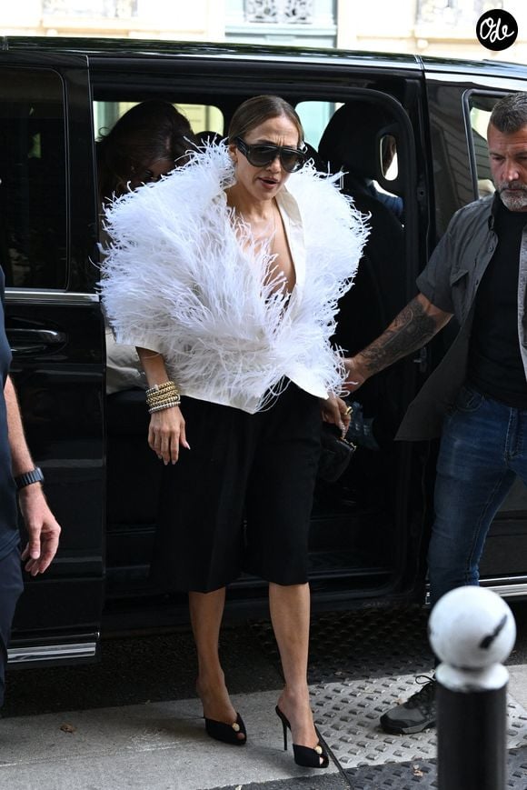 Jennifer Lopez à Paris en marge de la fashion week Haute Couture Automne/Hiver 2026-2027 le 6 juillet 2026.

© Pierre Perusseau / Bestimage