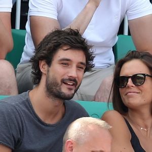 Laure Manaudou et Jérémy Frérot (du groupe Fréro Delavega) - People dans les tribunes lors de la finale des Internationaux de tennis de Roland-Garros à Paris, le 7 juin 2015.