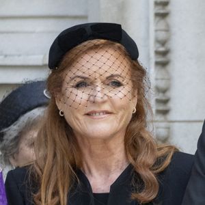 Sarah Ferguson, duchesse d'York, quittant la cathédrale de Westminster après les funérailles de la duchesse de Kent, à Londres, le 16 septembre 2025.
© GOFF / BESTIMAGE