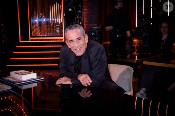 L'animateur, mort à 76 ans, a été accompagné jusqu'au bout par ses proches.

Exclusif - Thierry Ardisson - Enregistrement de l'émission "On Est En Direct (OEED)", présentée par L.Ruquier et L.Salamé, et diffusée en direct le 30 avril sur France 2
© Jack Tribeca / Bestimage