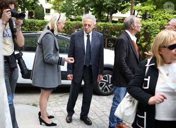 Nelson Monfort lors de la cérémonie d'enterrement de Daniel Bilalian à l'église Saint-Pierre de Neuilly-sur-Seine, près de Paris, France, le 22 mai 2025. Photo par Raphael Lafargue/ABACAPRESS.COM