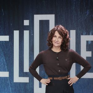 Exclusif - Valérie Lemercier, sur le plateau de Clique (Midi) présenté par M.Achour, et diffusé sur Canal + le 4 novembre 2025, à Paris, France, le 28 octobre 2025. © Jack Tribeca/Bestimage