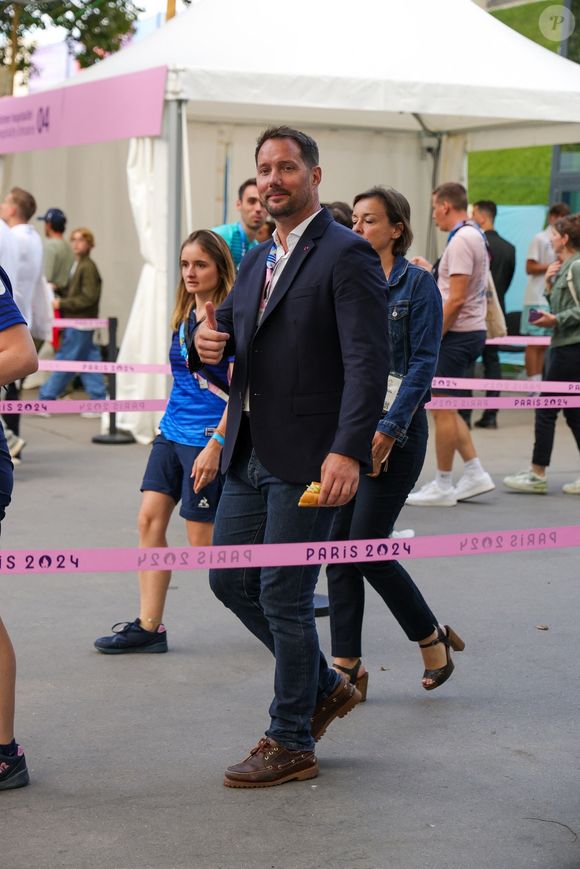 Thomas Pesquet et Anne Mottet à Paris le 4 août 2024.

Backgrid USA / Bestimage