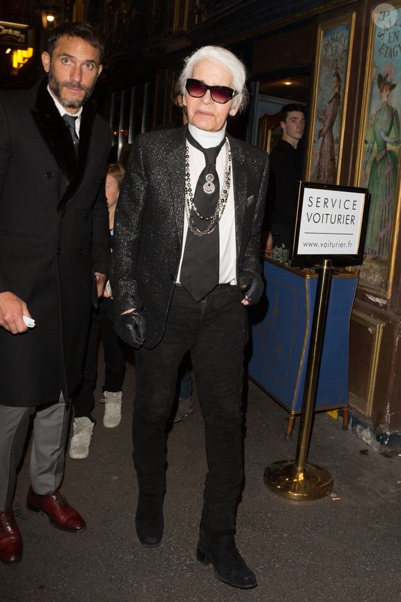 Les tarifs pour séjourner dans l'ancienne maison de Karl Lagerfeld n'ont pas été précisés par "Monaco Matin", qui planche à vue de nez sur une note de "plusieurs dizaines de milliers d'euros" pour s'y installer

Karl Lagerfeld au restaurant Lapérouse pour la soirée V Magazine à Paris le 7 mars 2017. Agence / Bestimage