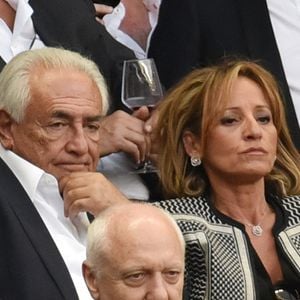 Dominique Strauss Kahn et Myriam L'Aouffir assistent à la finale de la Coupe de France entre A.J Auxerre et le Paris Saint-Germain FC au Stade de France le 30 mai 2015 à Paris.