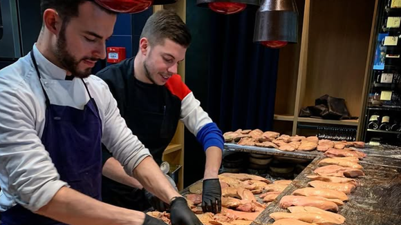 "Je me voyais mal élever ma fille ici" : Après 12 ans à Paris, ce Top Chef quitte la capitale et s'explique