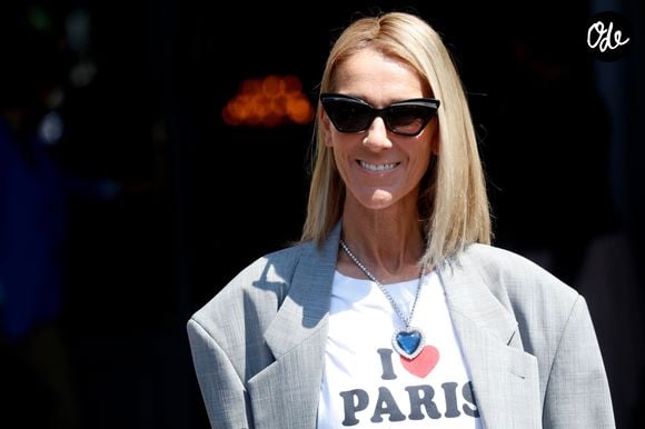 Céline Dion à la sortie de l'hôtel de Crillon à Paris pendant la fashion week Haute-Couture automne-hiver 2019/2020 le 3 juillet 2019.

© Backgrid UK/ Bestimage