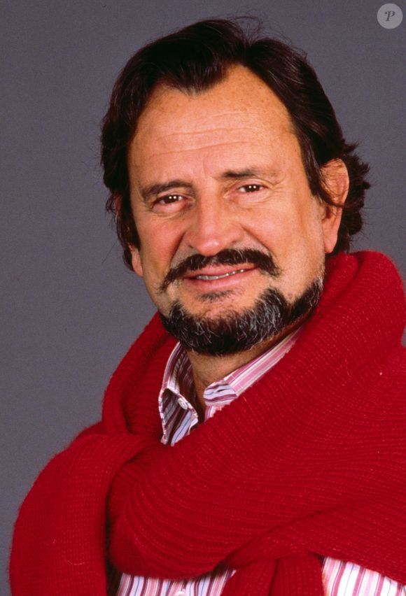 Archives - Georges Descrières 1988

Photo : JLPPA / Bestimage