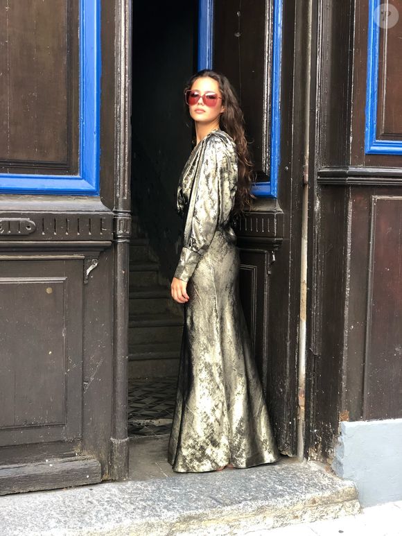 Manon dirige sa propre gelateria ambulante, Mademoiselle M, proposant glaces, cookies et gaufres.

Manon Mateus, Instagram