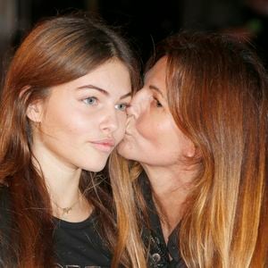 Véronika Loubry et sa fille Thylane Blondeau - Arrivées à la 17ème cérémonie des NRJ Music Awards 2015 au Palais des Festivals à Cannes, le 7 novembre 2015. © Christophe Aubert via Bestimage