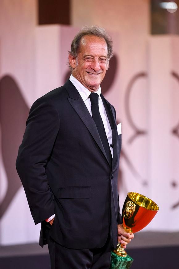 Vincent Lindon - Photocall des lauréats lors du 81ème Festival International du Film de Venise (Mostra), le 7 septembre 2024. (Sgp/Bestimage).
