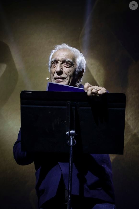 Gérard Darmon à la soirée hommage "7 octobre - 2 ans après" en mémoire des victimes du 7 octobre et en soutien aux otages du Hamas à la salle Pleyel à Paris le 5 octobre 2025.

© Jack Tribeca / Bestimage